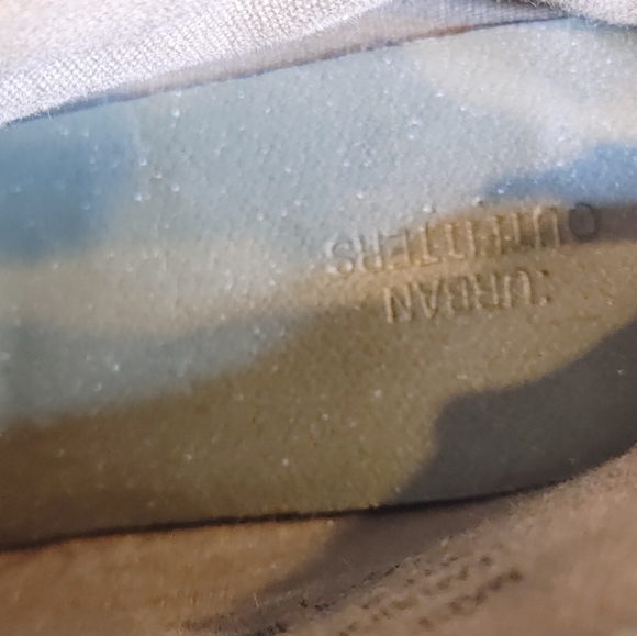 URBAN OUTFITTERS SHORT SUEDE BOOT, MOSS 9 - Picture 12 of 14